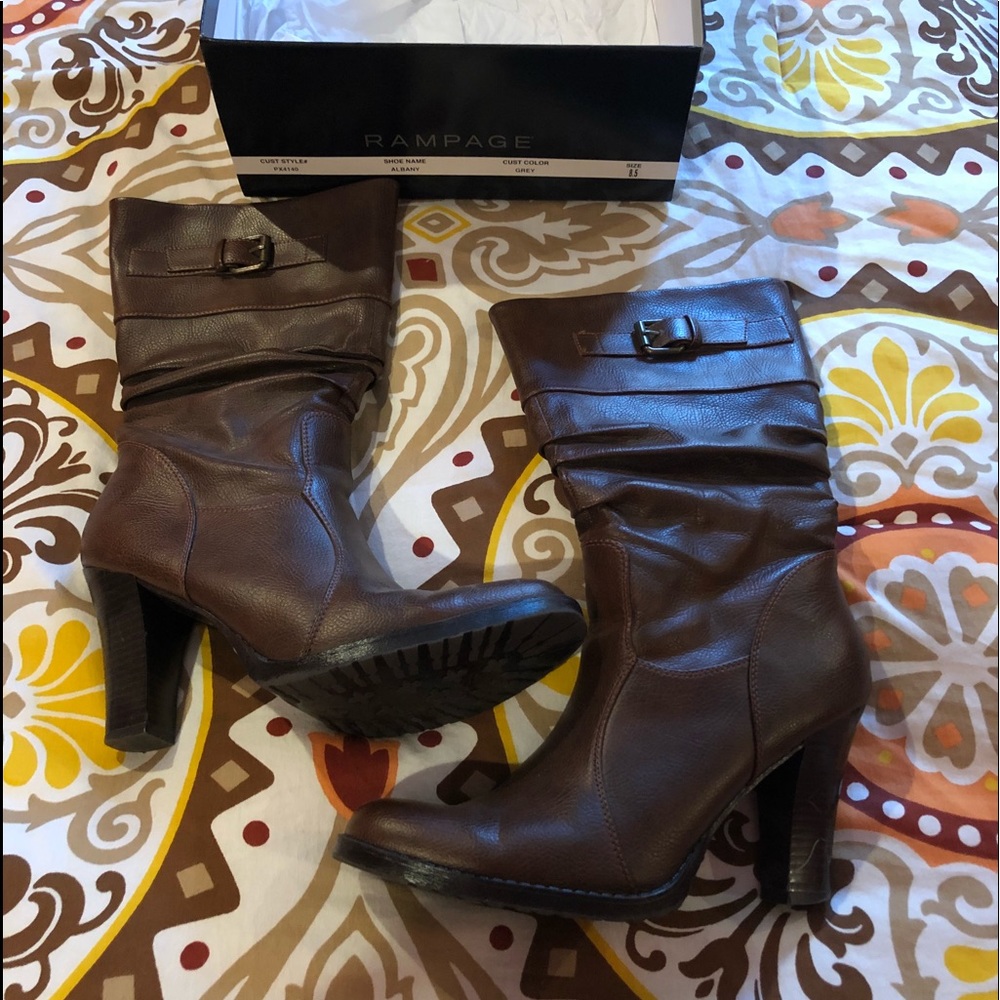Women’s shoes